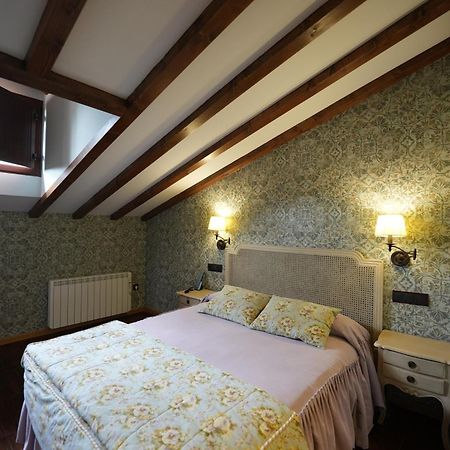 Hotel Rural Y Restaurante, Rinconcito De Gredos Cuevas Del Valle Zewnętrze zdjęcie
