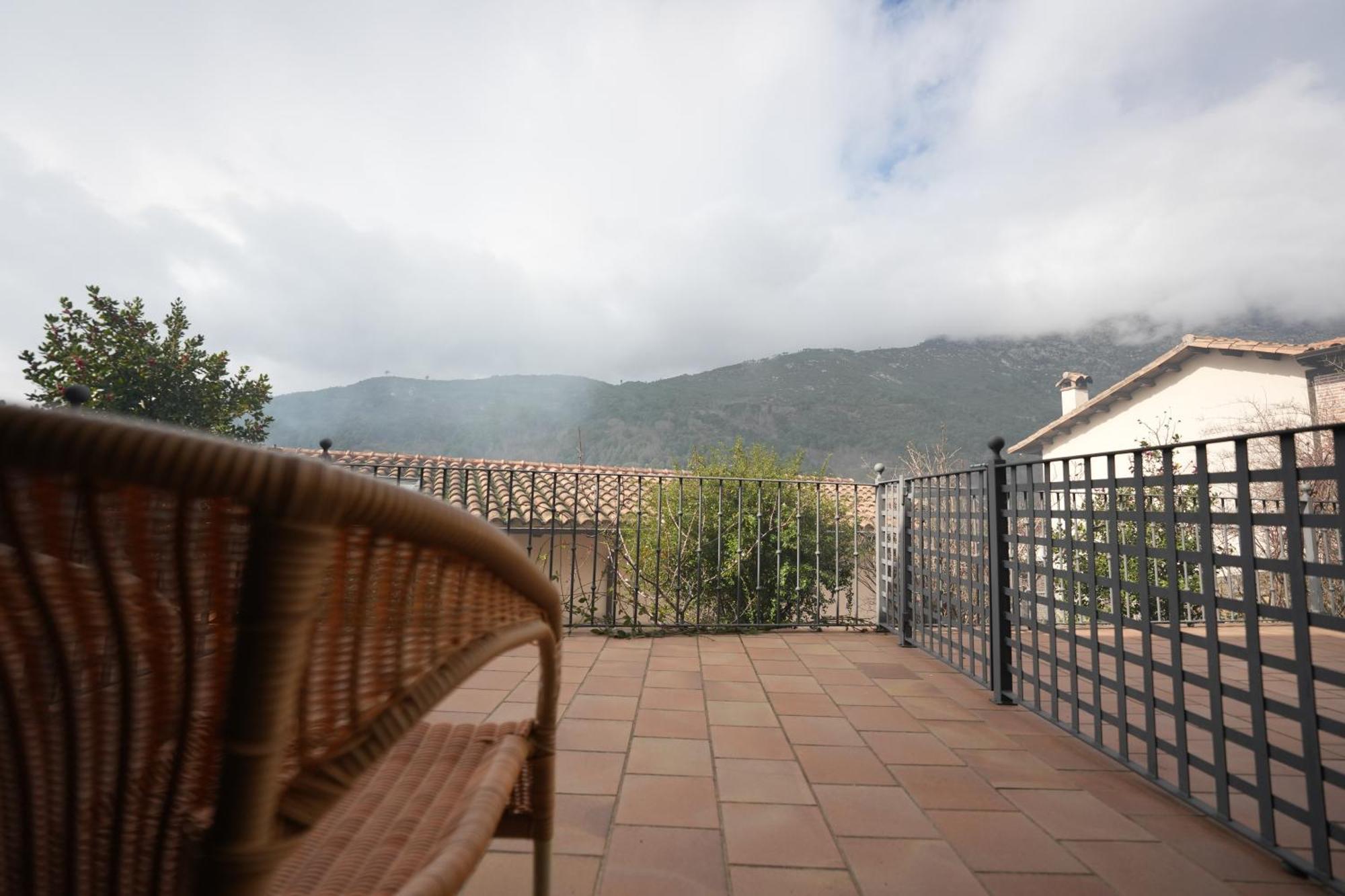 Hotel Rural Y Restaurante, Rinconcito De Gredos Cuevas Del Valle Zewnętrze zdjęcie
